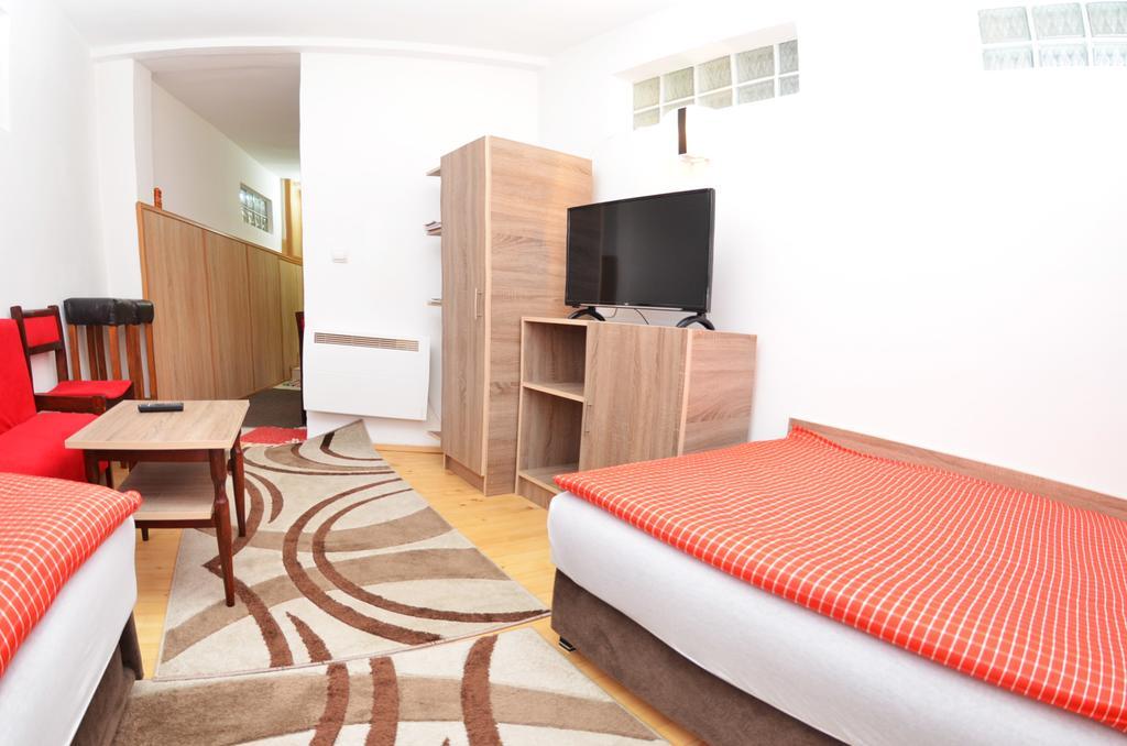 Apartments Dino SJJ Extérieur photo